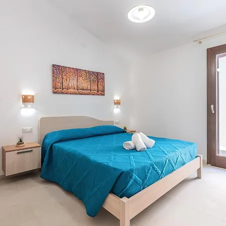 Pet Friendly Home In San Teodoro With Private Swimming Pool, Can Be Inside Or Outside Ferienhaus