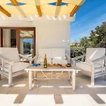 Сasa de vacaciones Lovely In