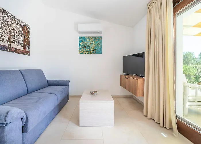 Pet Friendly In Nyaraló San Teodoro